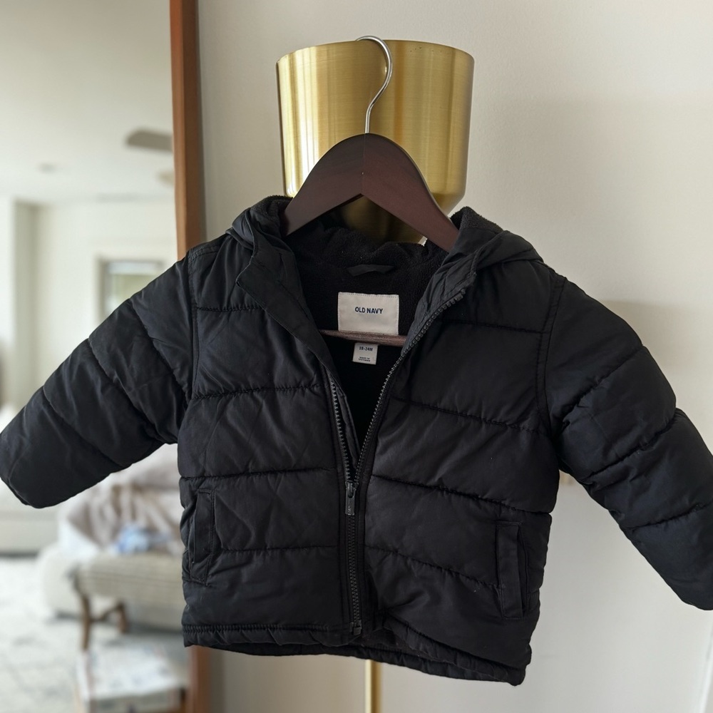 Old Navy Kids Long Sleeves Water Resistant Puffer Hoodie Jacket Black, 18-24M